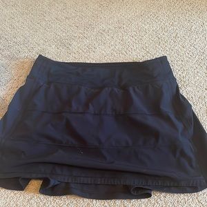Lululemon black pace rival skirt
